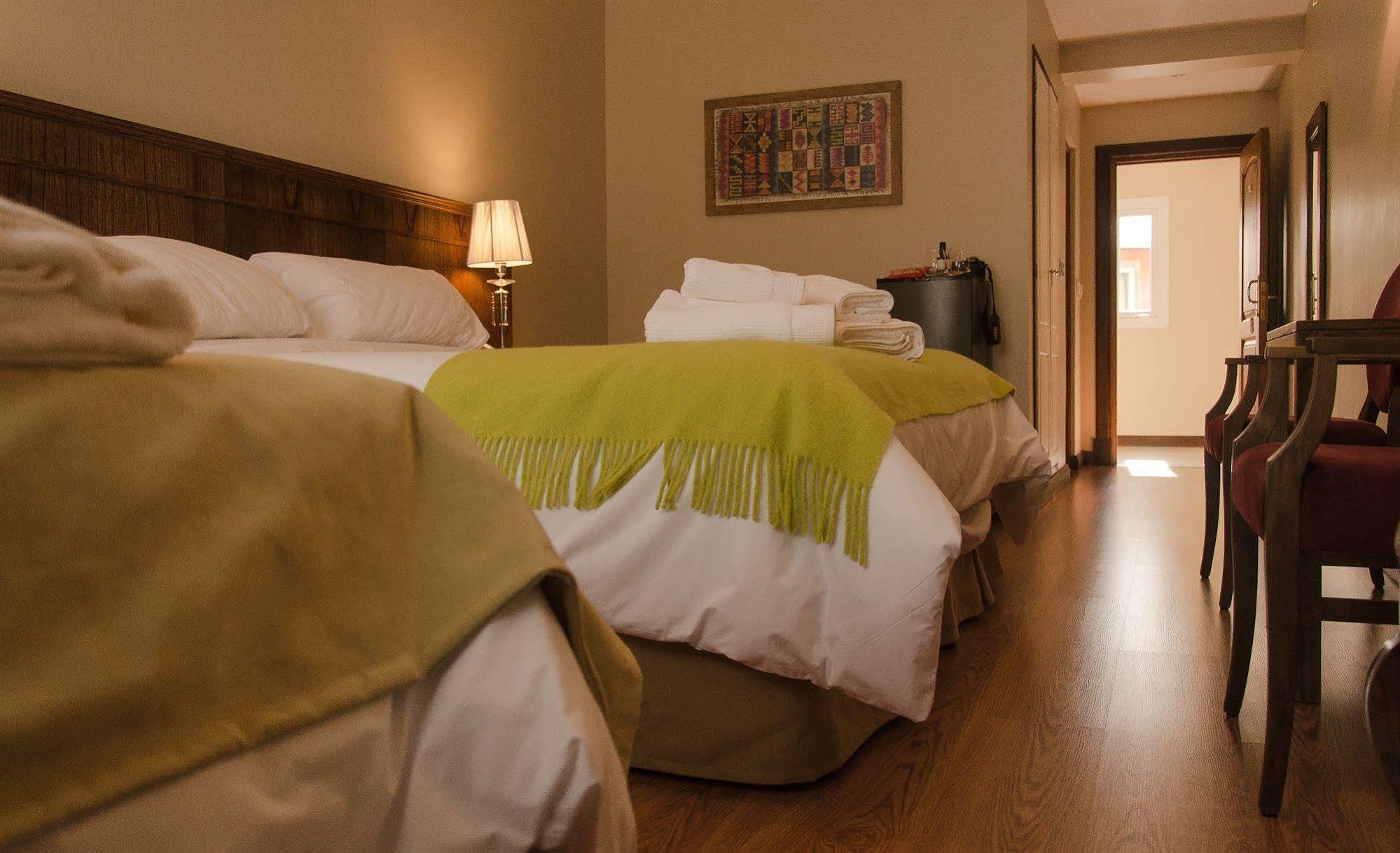 Chalten Suites Hotel El Chalten Exterior foto